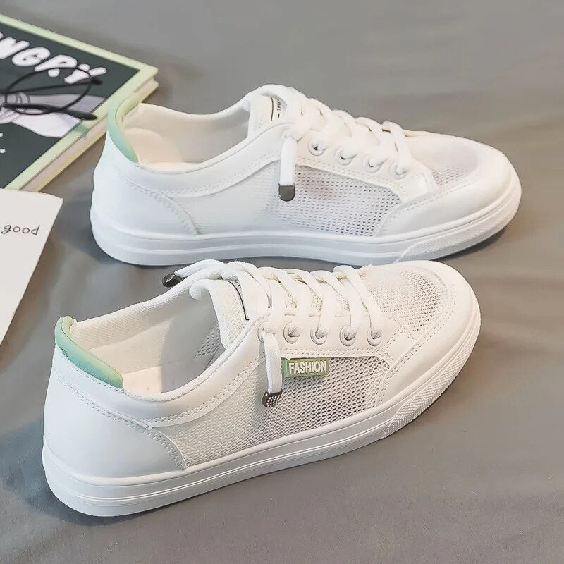 Zapatillas bajas de mujer con paneles de malla – SELVINA