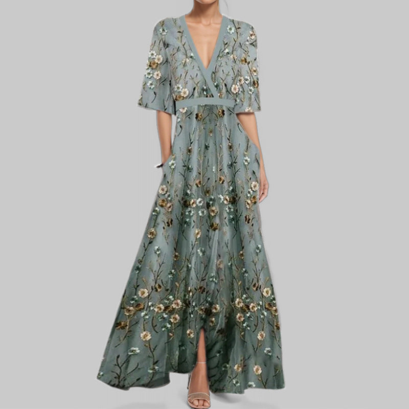 Vestido de noche elegante con detalles florales – FLORINA