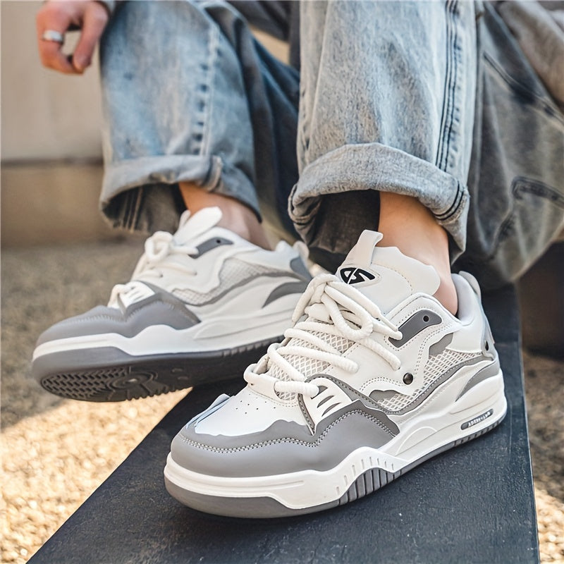 Zapatillas deportivas bajas para hombre con detalles en contraste – STRAVÉN