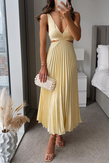 Vestido midi con escote en V y falda plisada para invitada de boda – CLAIRE ÉCLAT
