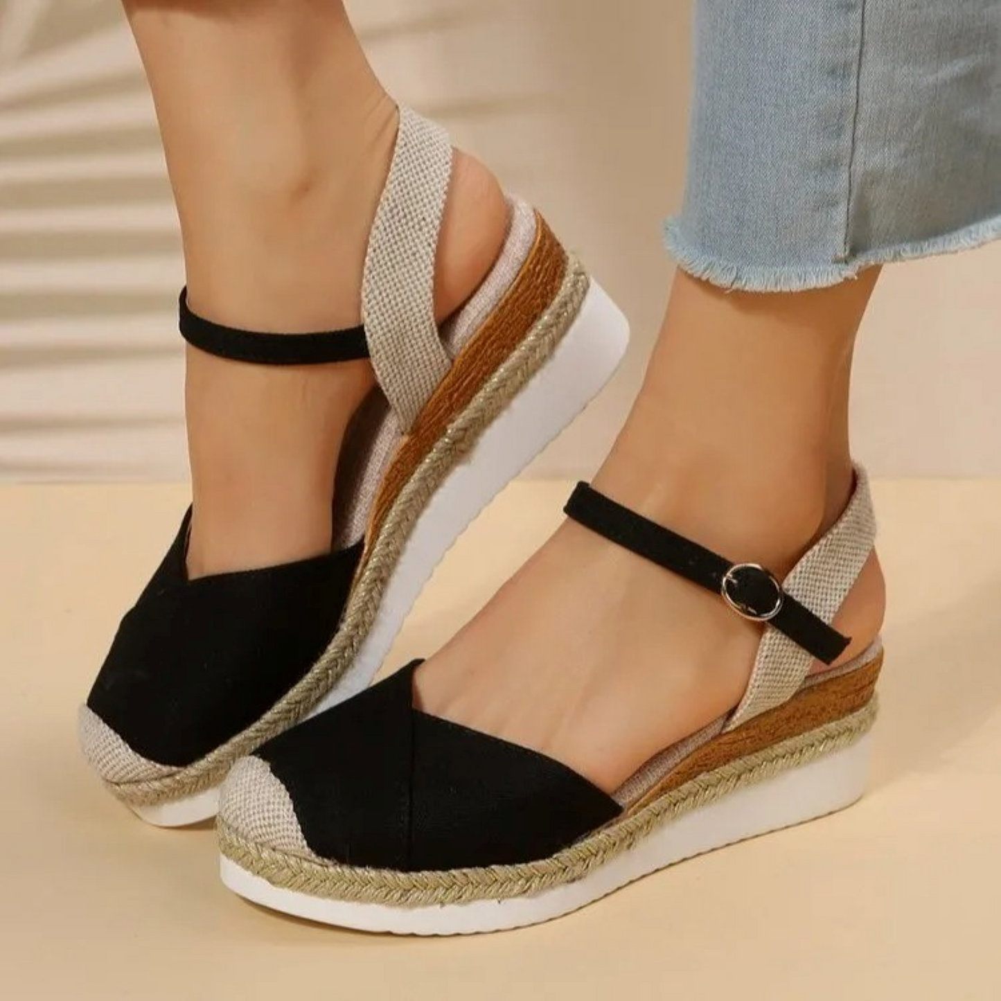 Sandalias de verano para mujer con cierre de hebilla y suela cómoda – LIVARA