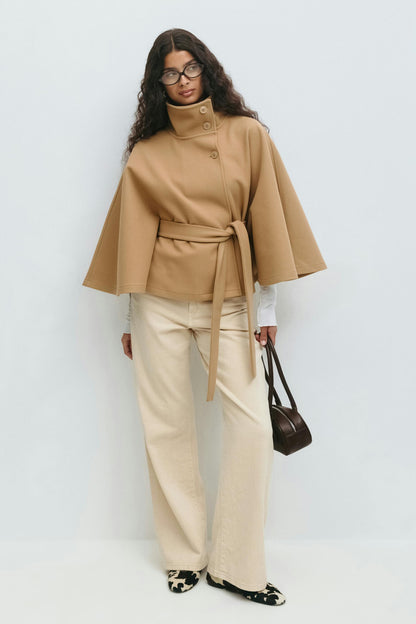 Abrigo elegante oversize para mujer con cinturón – SÉVANA