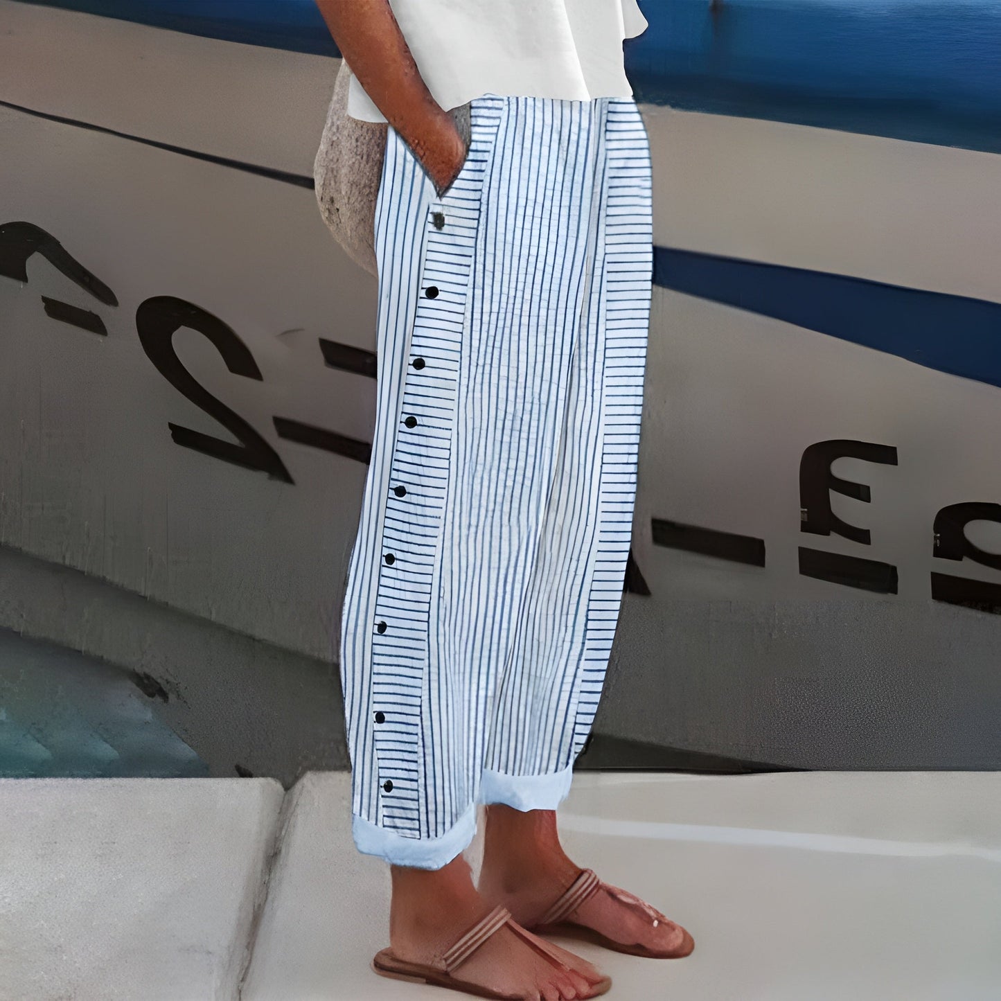 Pantalón fluido de pierna ancha con cierre lateral para mujer – LAYNA