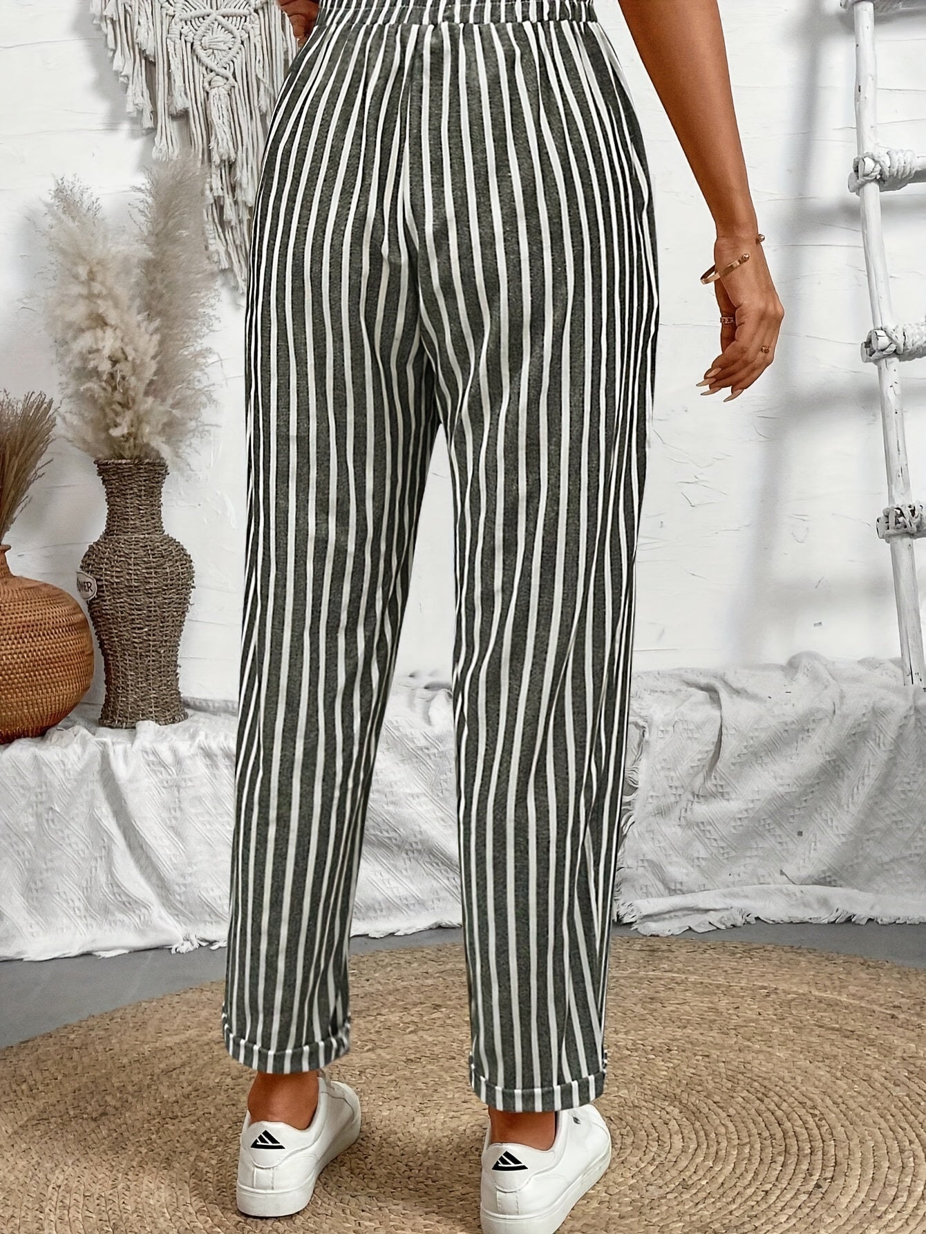 Pantalón fluido de rayas con cintura elástica para mujer – AVENA