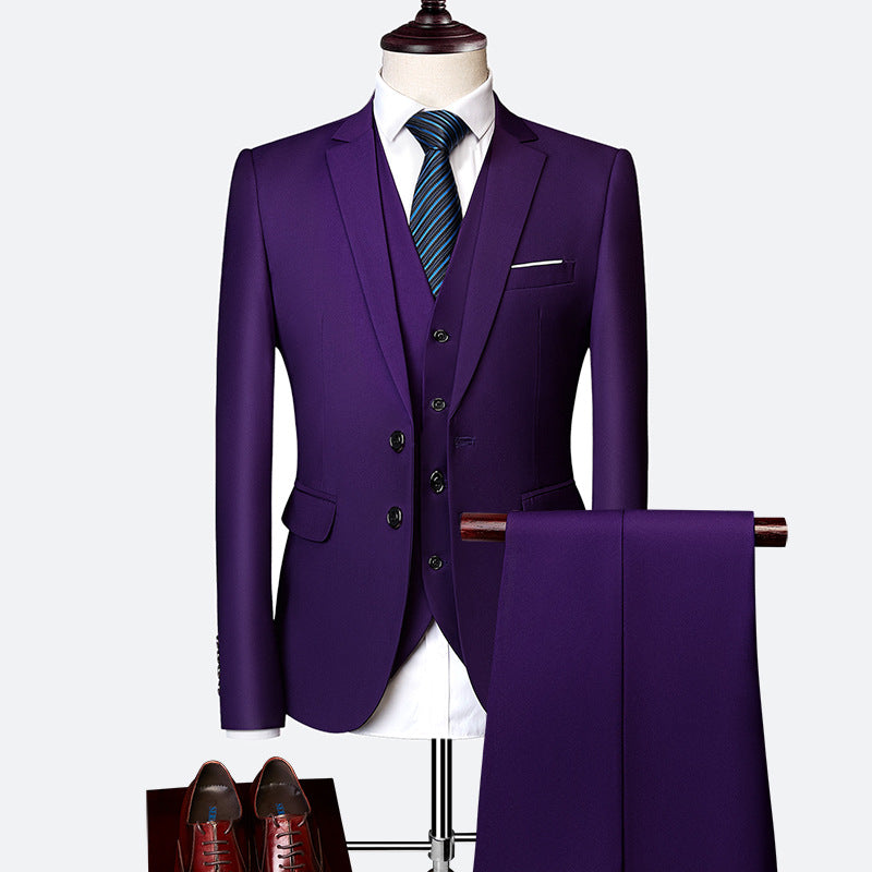 CYPRUS - Traje de tres piezas elegante para hombre
