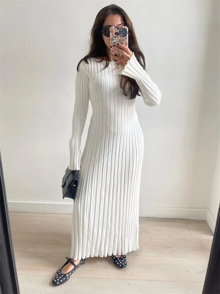 NEUS - Vestido largo ajustado de punto con diseño plisado y tela elástica para mujer