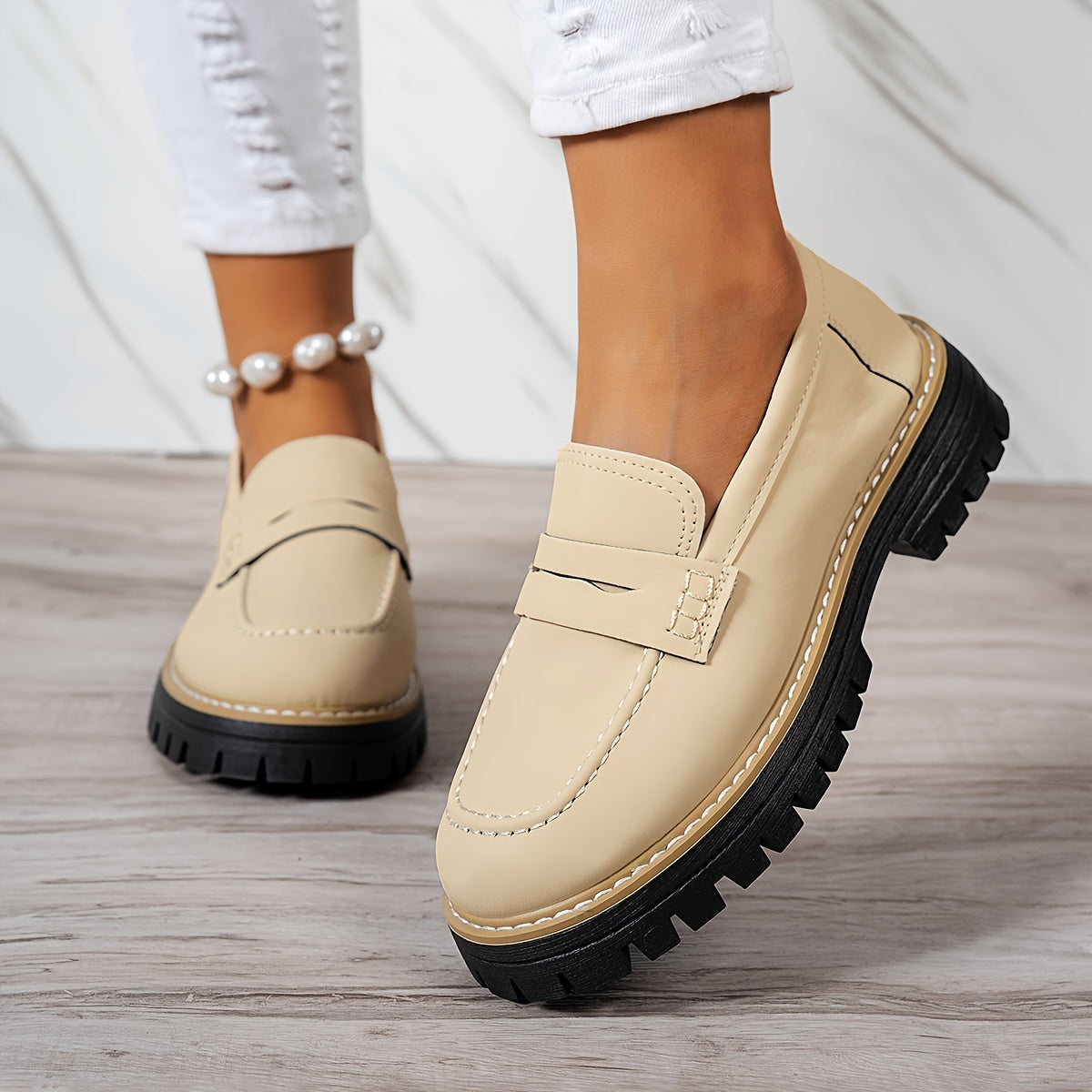 Elegantes y cómodos mocasines de mujer con diseño retro y suela gruesa – VIVIANA