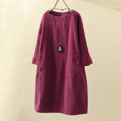 Vestido midi elegante de Tencel con corte favorecedor – VIENNA