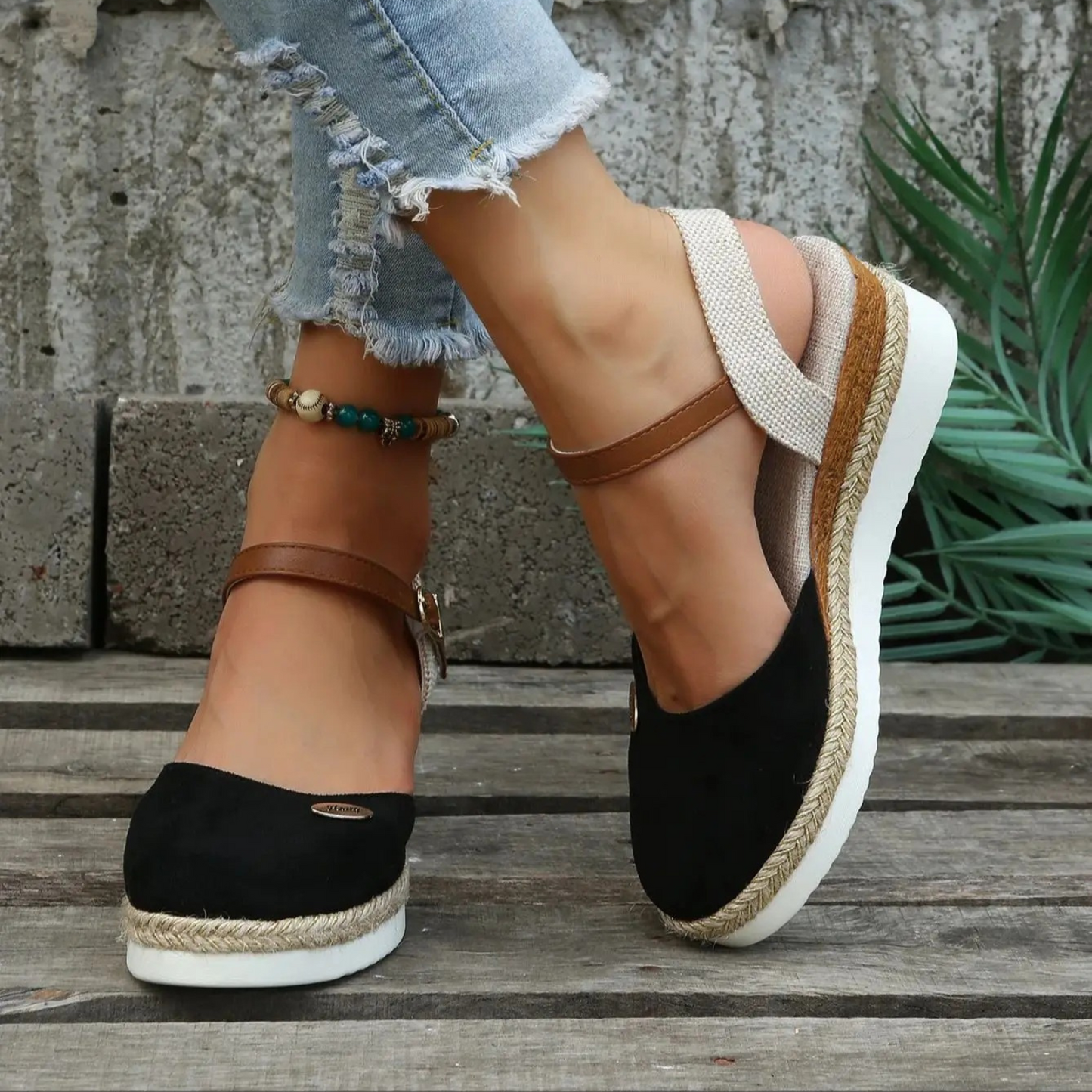 Sandalias bohemias con colores en contraste – Kalea