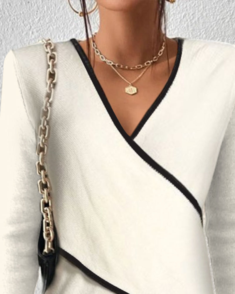 Top asimétrico para mujer con detalles en contraste – NYRA