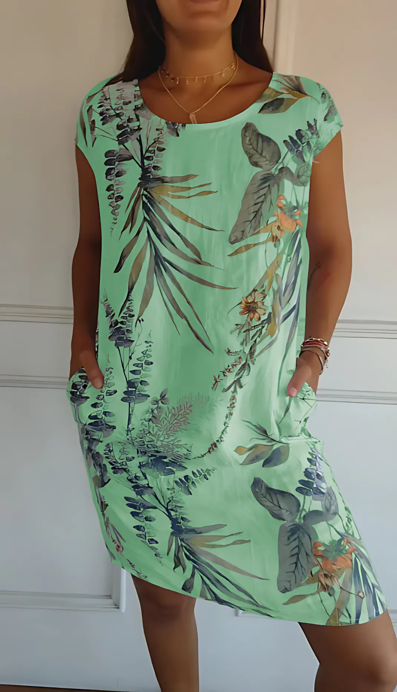 Vestido cómodo de corte recto con escote redondo – ANNERIS