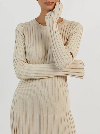 NEUS - Vestido largo ajustado de punto con diseño plisado y tela elástica para mujer