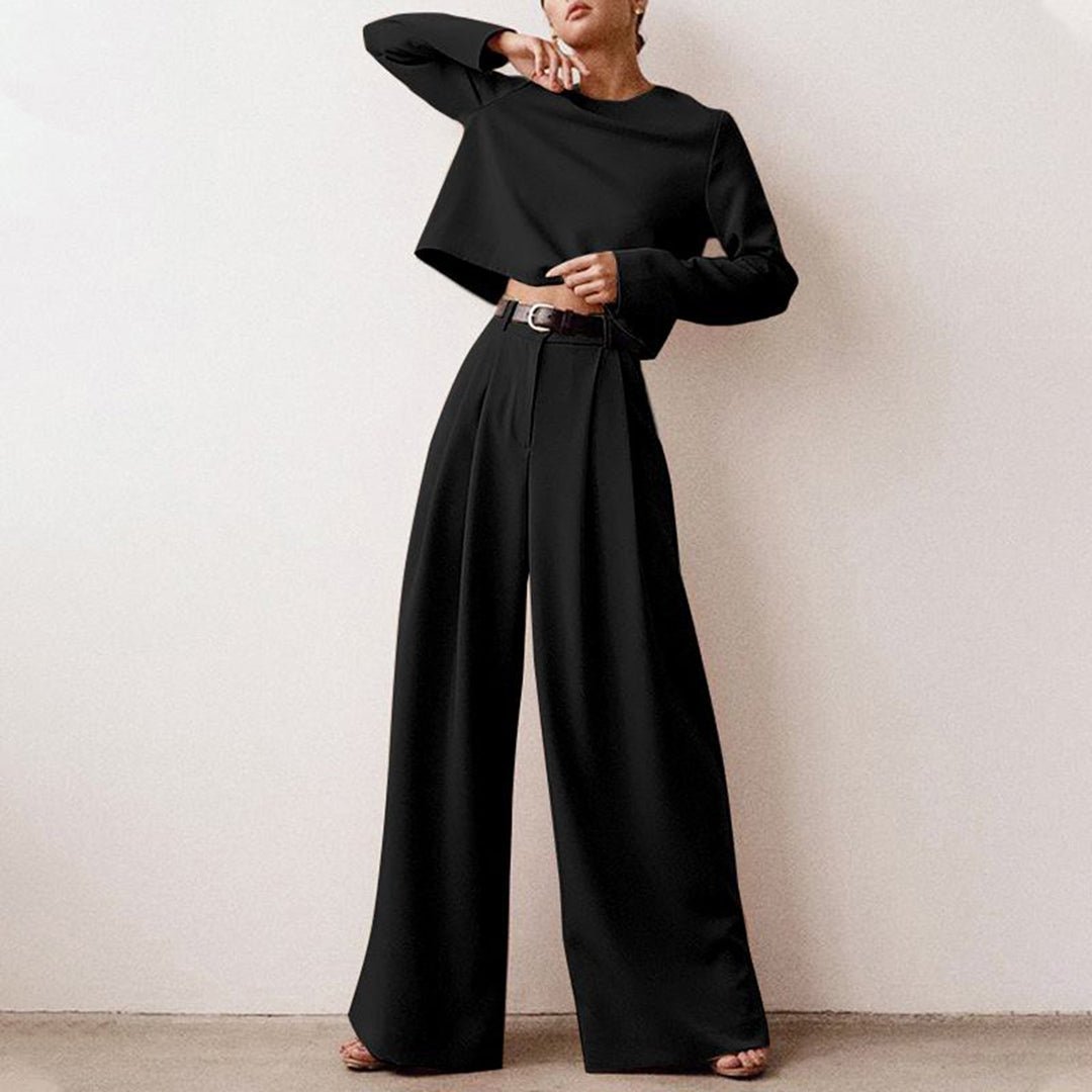 Conjunto elegante de dos piezas con top entallado y pantalón palazzo – CYRENA