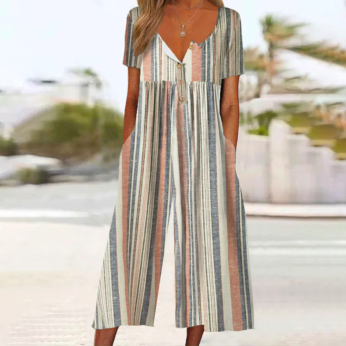 Mono elegante de verano con escote en V y corte moderno – BELYN