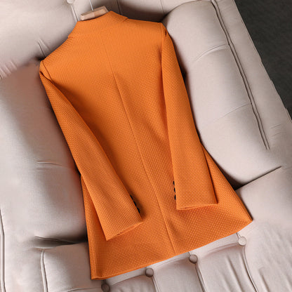 Blazer casual de corte entallado y tejido ligero para mujer – LUNARIA