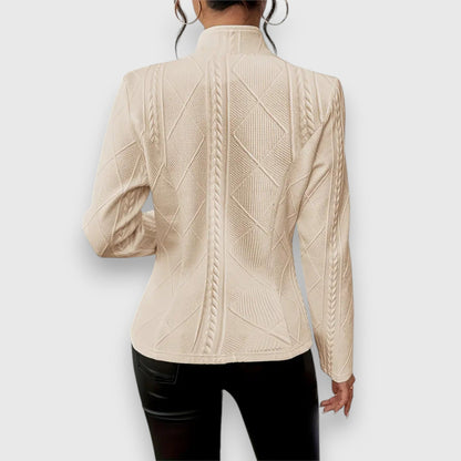 Blazer entallada con textura estructurada para mujer – VERA