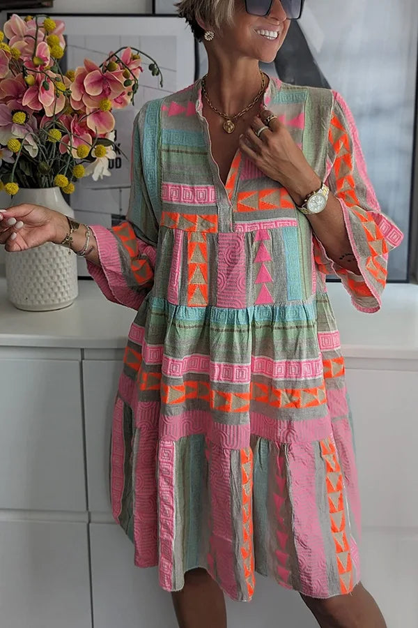 Vestido túnica bohemio con capas fluidas y escote en V – LISÉNA