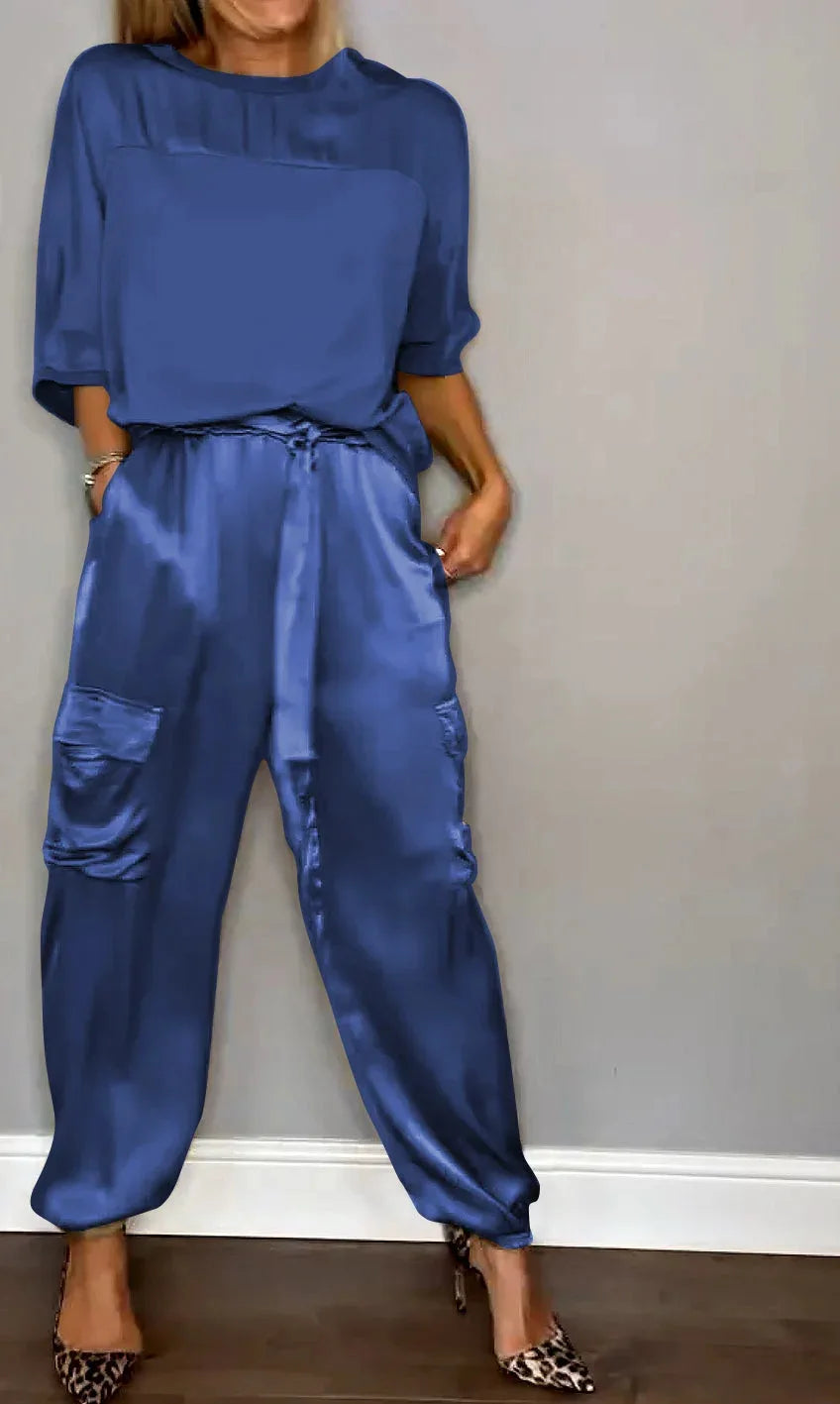 Conjunto satinado de dos piezas para mujer con top suelto y pantalón cargo – KALIA