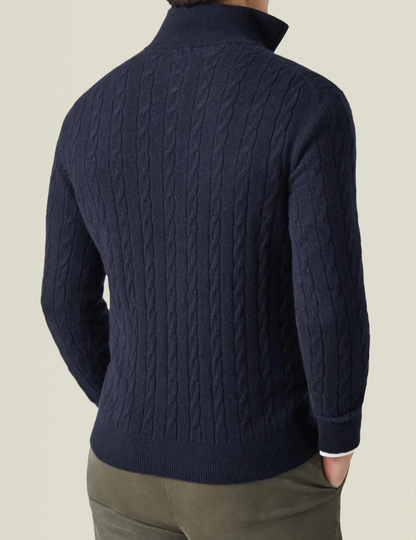 Suéter de hombre con dibujo trenzado y cuello alto con cremallera – ALDERIK