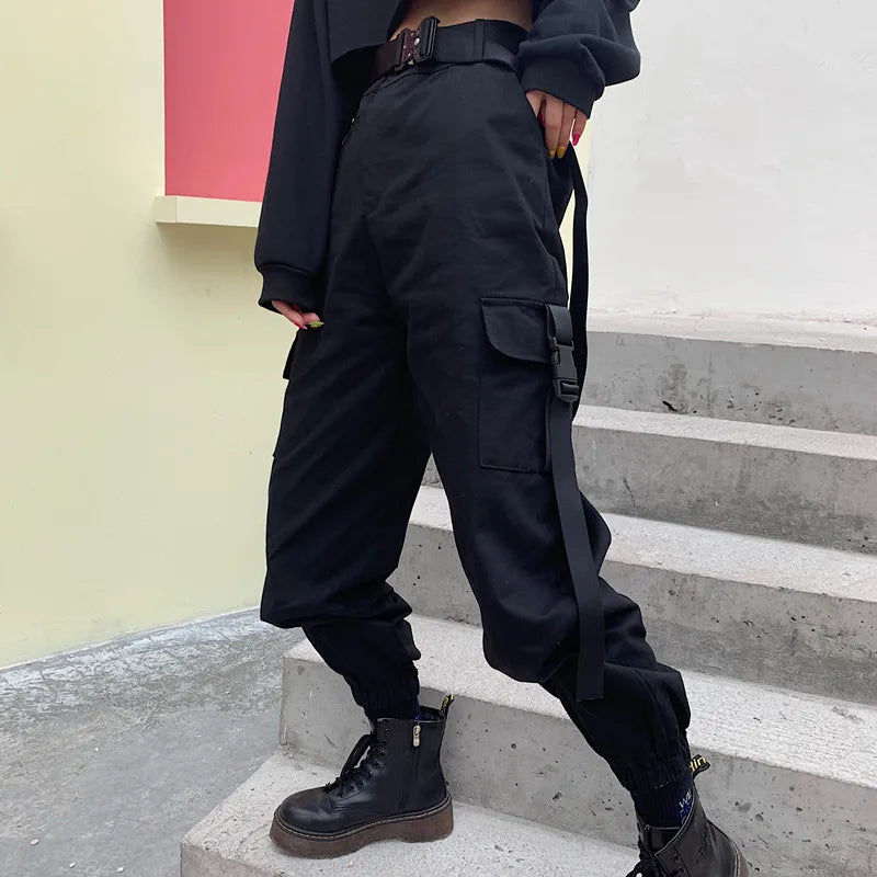 Pantalón cargo de mujer con cintura alta y detalle de cinturón – ROSWITHA
