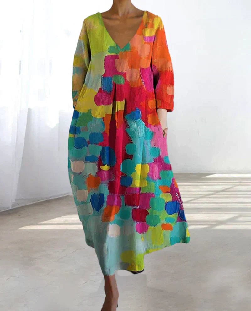 Vestido largo con escote en V y estampado artístico para invitada de boda – SERENA LUMINA