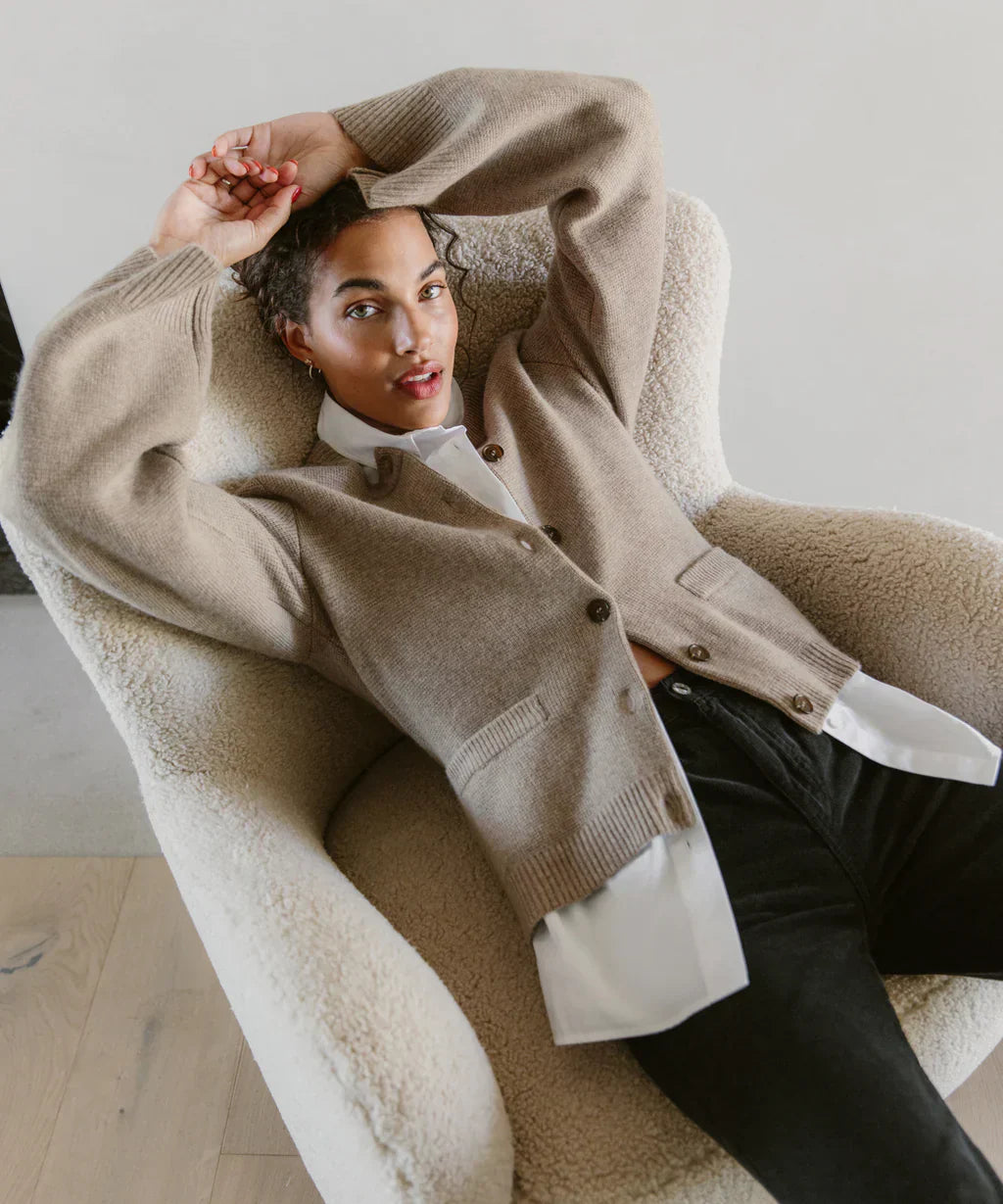 MARGERY - Elegante chaqueta de punto de lana con botones para mujeres