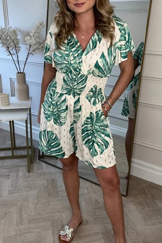 Vestido veraniego con estampado de palmeras y corte relajado – ELINA