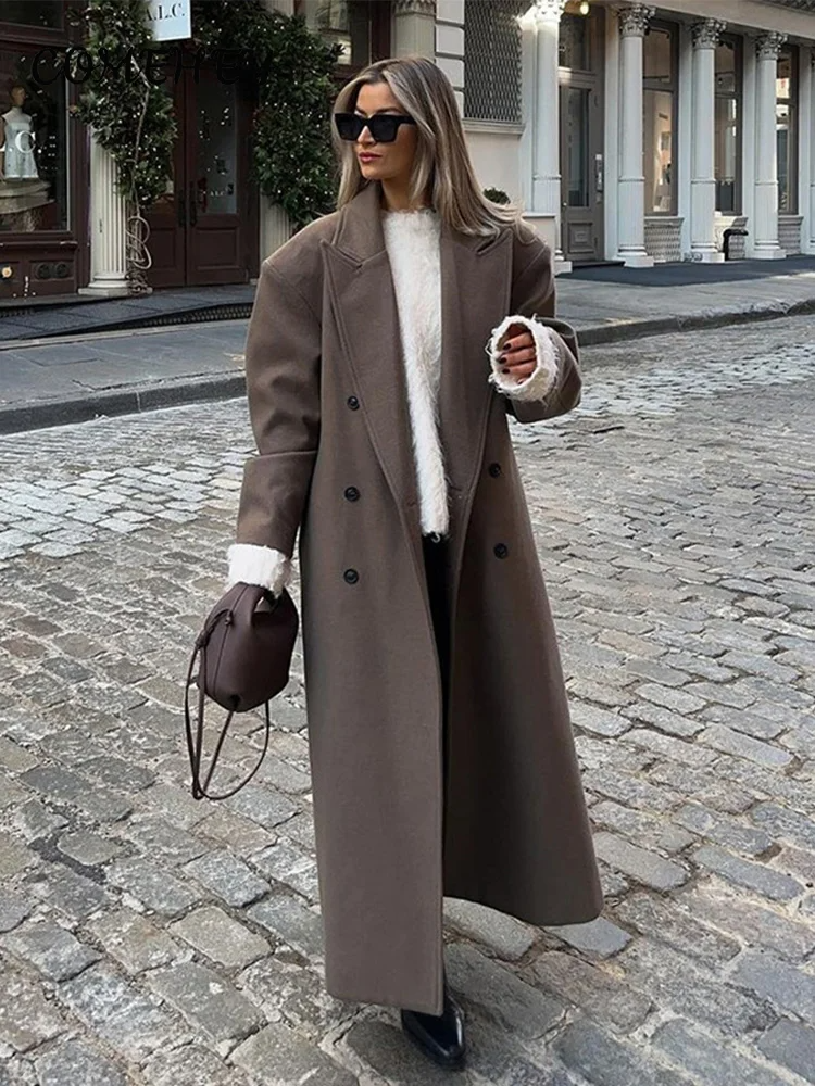 Abrigo largo de mujer en lana estilo oversize con doble botonadura – MAELYS