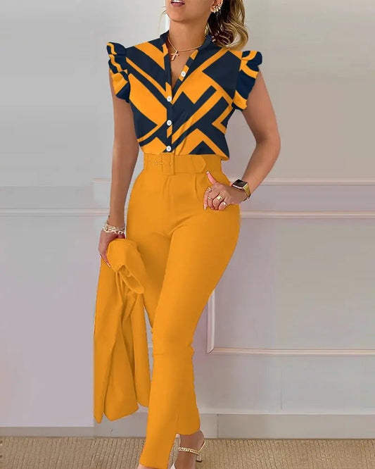 Conjunto de dos piezas con top de volantes y pantalón fluido – FAYLA