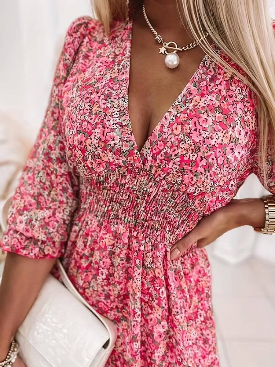 Vestido de verano con estampado floral verde y corte fluido – SIENNA