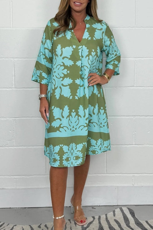 Vestido largo vaporoso con estampado romántico y escote en V – CELESTINA