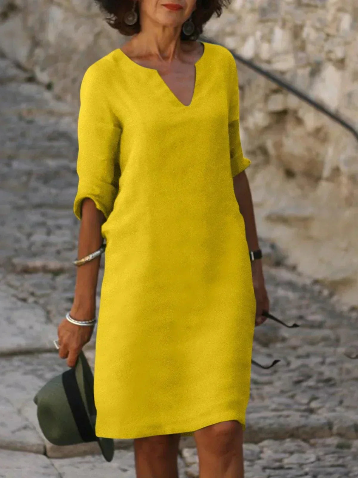 Vestido largo elegante con escote en V y detalle de cintura – JOSETTE