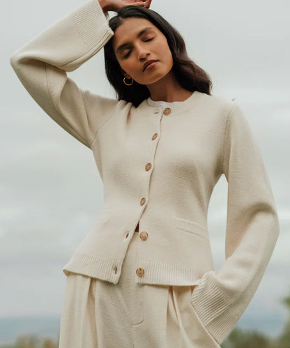 MARGERY - Elegante chaqueta de punto de lana con botones para mujeres